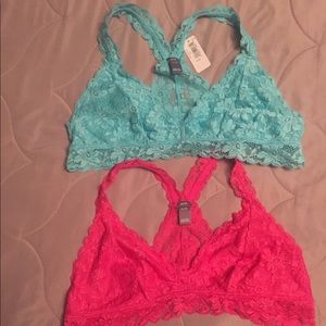 Bundle of 2 Ladies Aerie XL Bralettes